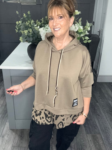 Mocha leopard scuba hoody