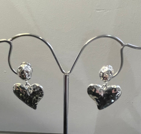 Silver finish hammered heart drop earrings