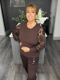 Italian lace sleeve seater-Chocolate
