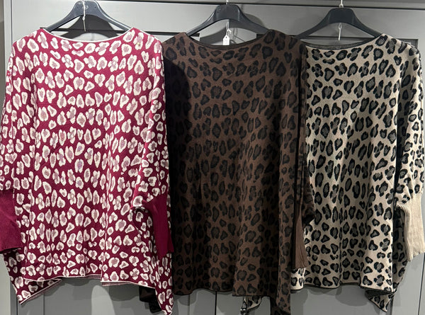 Chocolate Italian slouch fit leopard knit jumper