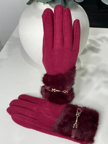 Gold chain fur trimmed gloves-Burgundy