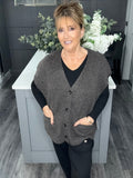 Relaxed fit slouchy knitted waistcoat-Mole