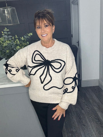 Soft and cosy bow jumper-Beige