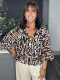 Abstract print double V, bubble hem top-Chocolate