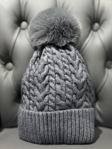 Fluffy pom hat-Grey