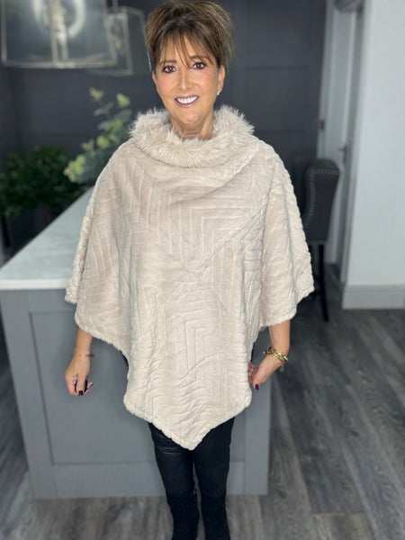 Luxe faux fur chevron poncho-Beige