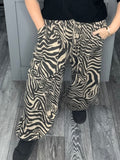 Zebra balloon joggers