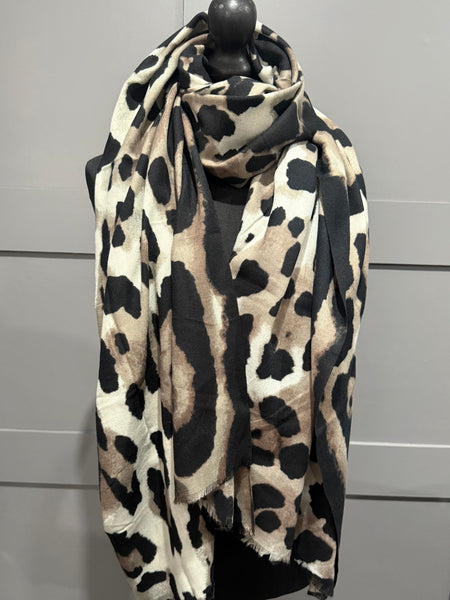 Luxury animal print scarf-Taupe