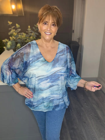 Carly bubble hem floaty top -Blue