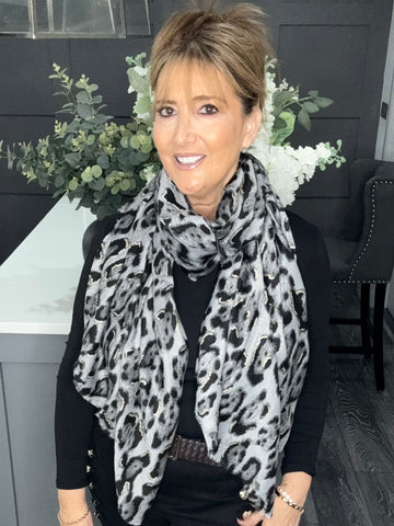 Metallic leopard print scarf-Grey