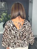 Abstract print double V, bubble hem top-Chocolate