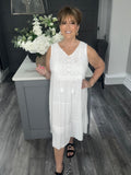 Lace midi dress-White