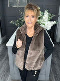 Lottie faux fur gilet-Mocha