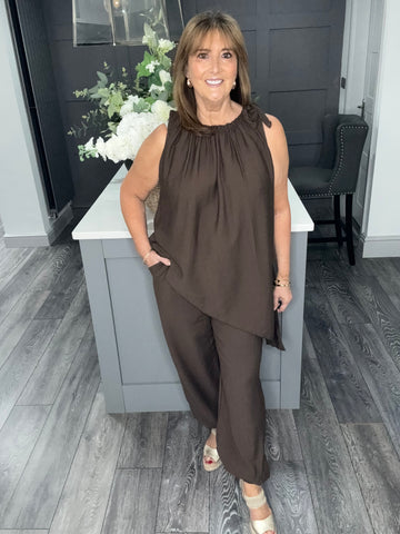 Carly asymmetric Co-ord/chocolate