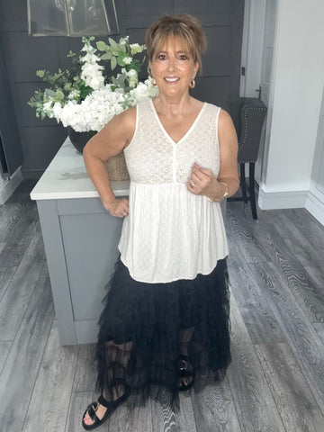 Italian lace peplum vest top-Beige