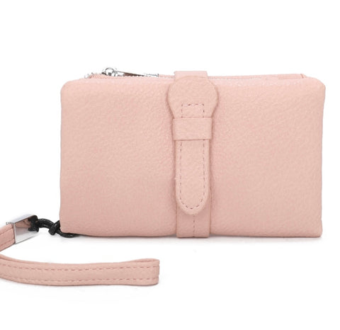 Blush pink medium wristlet purse