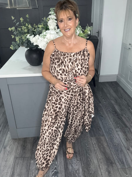 Wrap balloon leg jumpsuit-leopard print