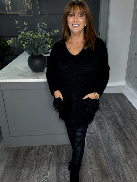 Courtney fluffy chunky pocket jumper-Black