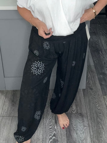 Star burst harem pants-Black