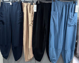 Front pocket tulip barrel leg trousers