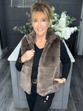 Lottie faux fur gilet-Mocha