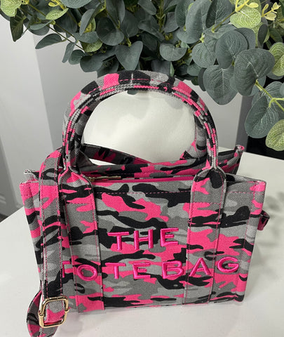 Camouflage medium canvas Tote bag-Fushcia