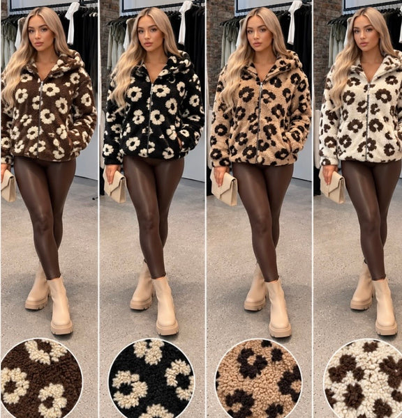Black daisy zip fleece hoody