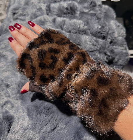 Stunning lux faux fur animal print fingerless gloves